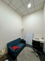 Square 2/novena Medical Center (D11), Retail #457861141